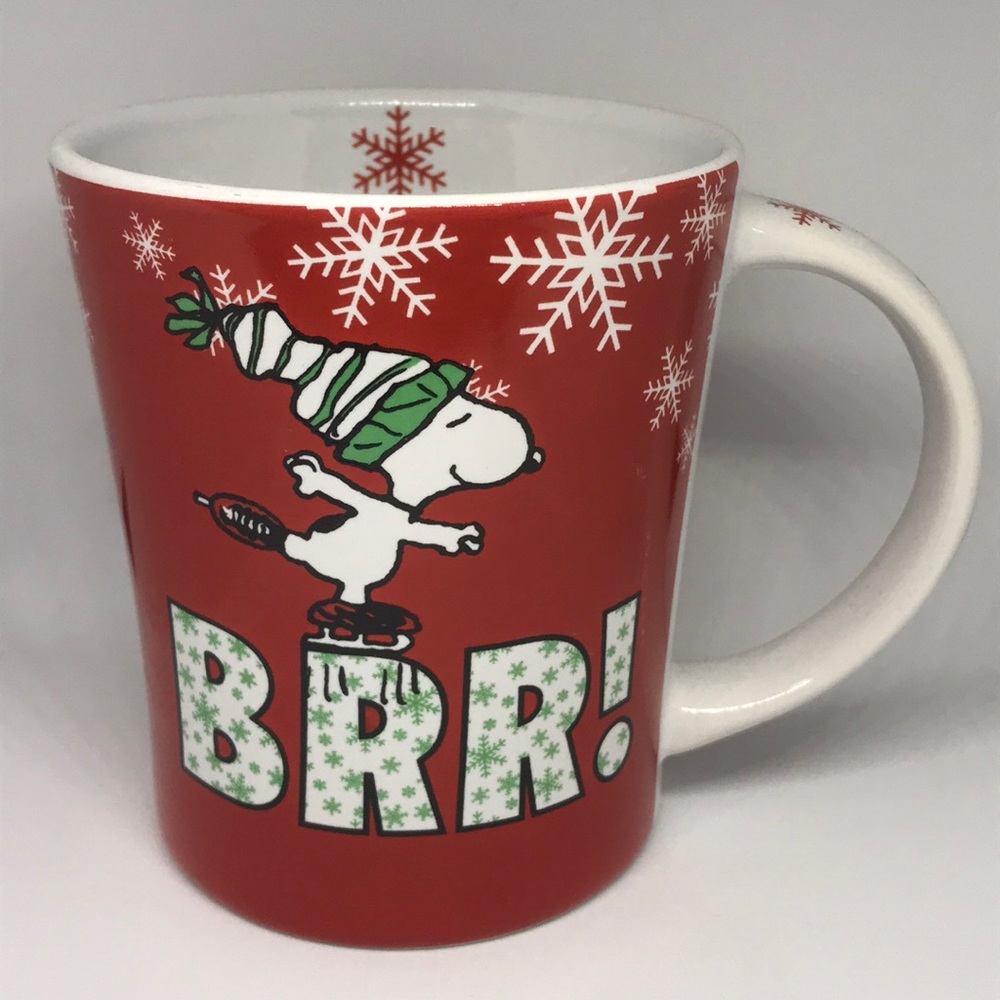 Peanuts Snoopy Snowflake Ice Skating Mug